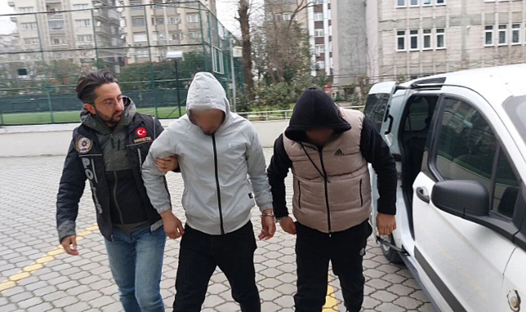 Samsun'da uyuşturucu ticaretinden 2 kişi tutuklandı