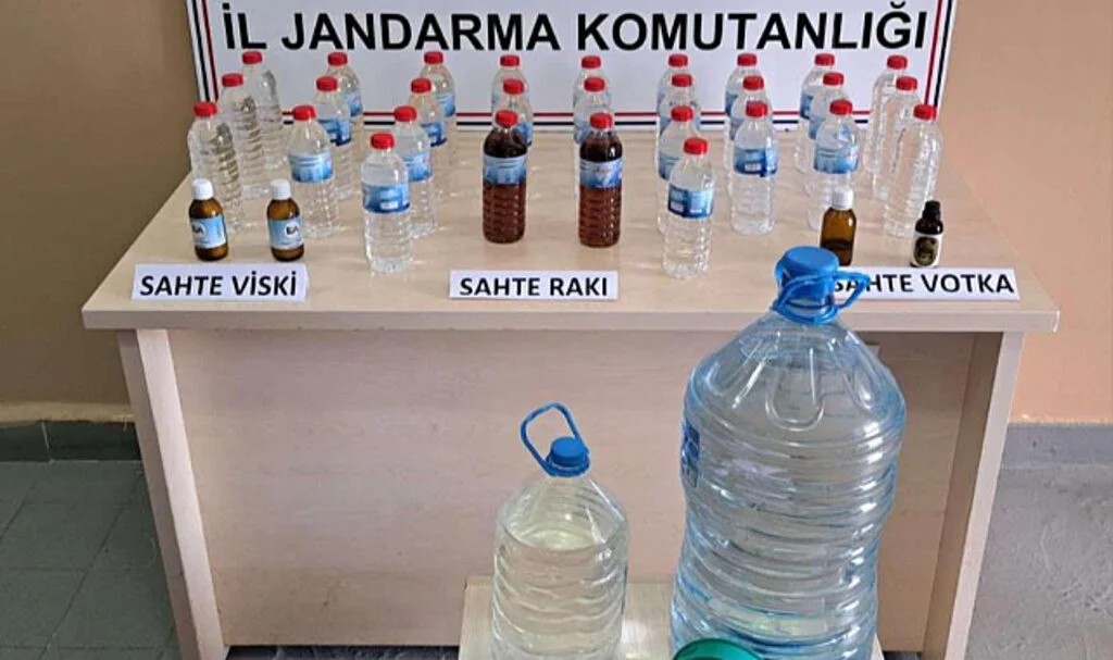 Samsun Jandarma'dan Sahte İçki Üretimi Yapılan Eve Baskın