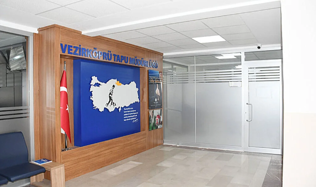 Samsun Vezirköprü Tapu Müdürlüğü Yenilenen Yüzüyle Hizmete Açıldı