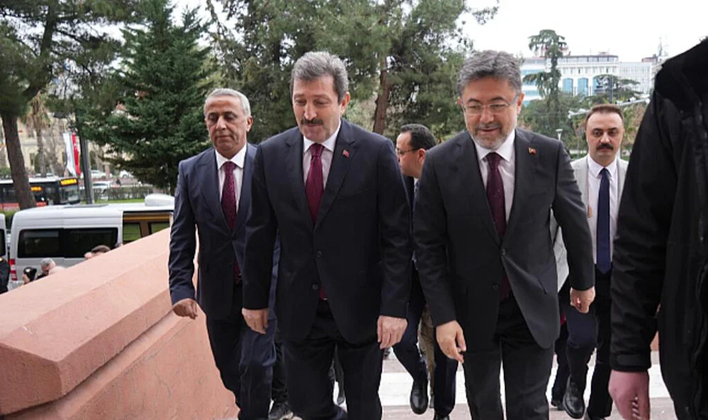 Tarım ve Orman Bakanı Yumaklı Samsun'da Programına Başladı