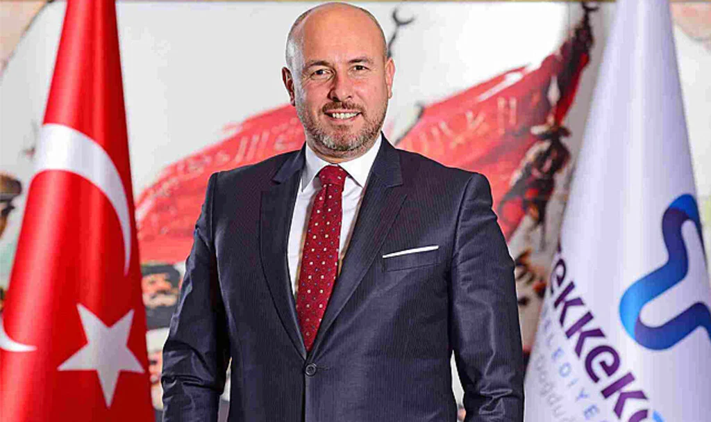 Tekkeköy'de Siyasi Sürpriz: Başkan Togar'dan 'Yeni Başlangıç' Sinyali