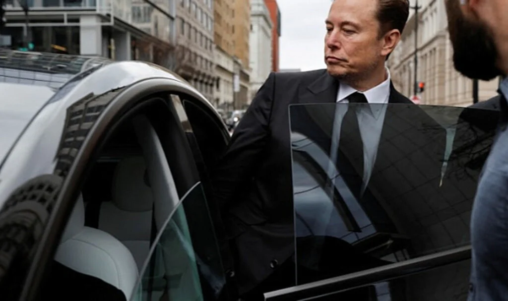 Tesla'nın Berlin'deki Fabrikasının Genişleme Planı Protesto Edildi