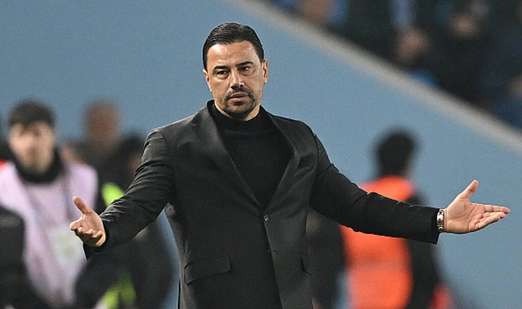 Trabzonspor maçı sonrası Çağdaş Atan'dan hakem tepkisi: Bu ligde Anadolu takımları da var