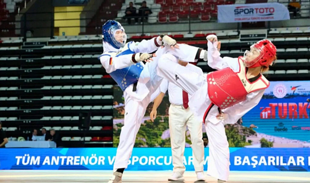 Türk Sporcular Tekvando Turnuvasında 24 Madalya Kazandı