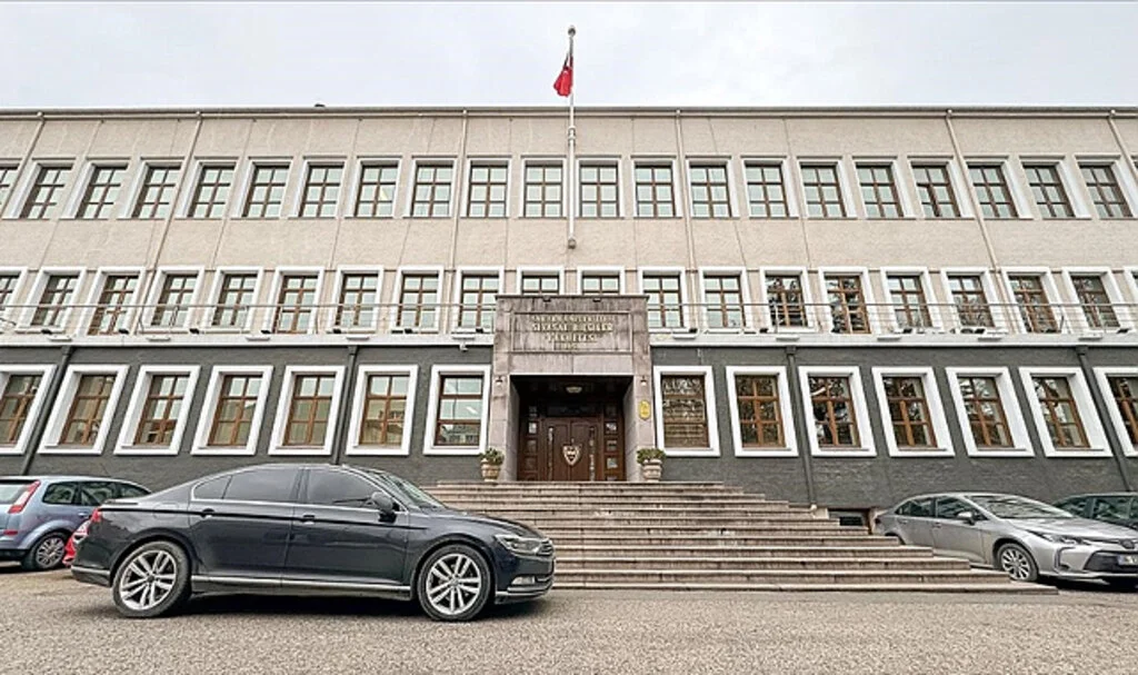 Türkiye'de Elektronik Seçim İçin İlk Adım Atıldı
