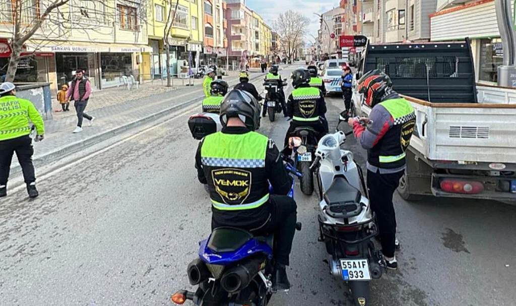 Vezirköprü Motosiklet Kulübü, Farkındalık Sürüşüyle Dikkat Çekti