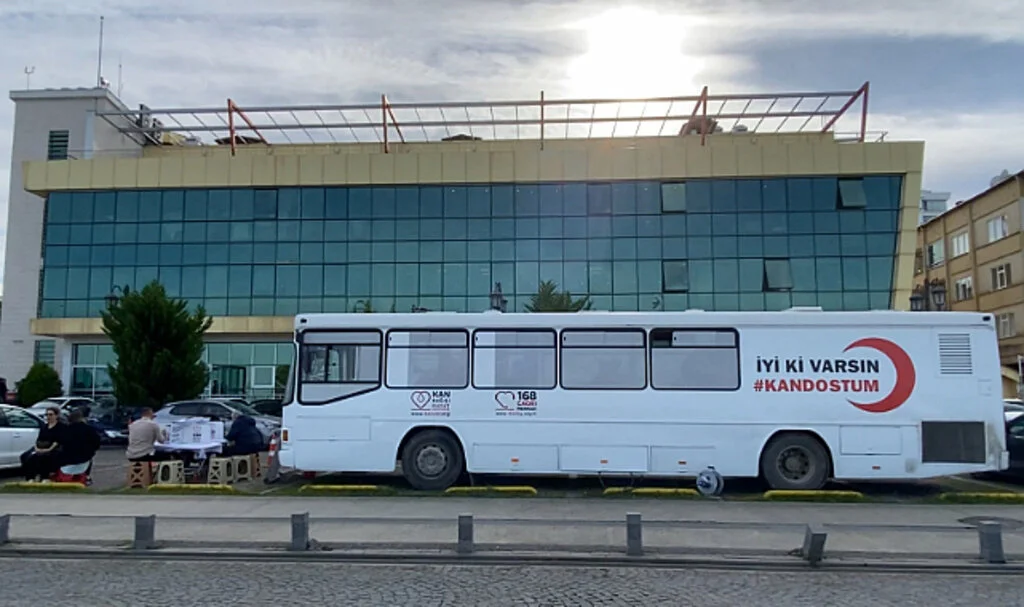 YEDAŞ'tan kan bağışı