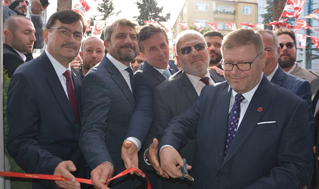 Yeniden Refah Partisi'nin 19 Mayıs adayı Şenocak oldu
