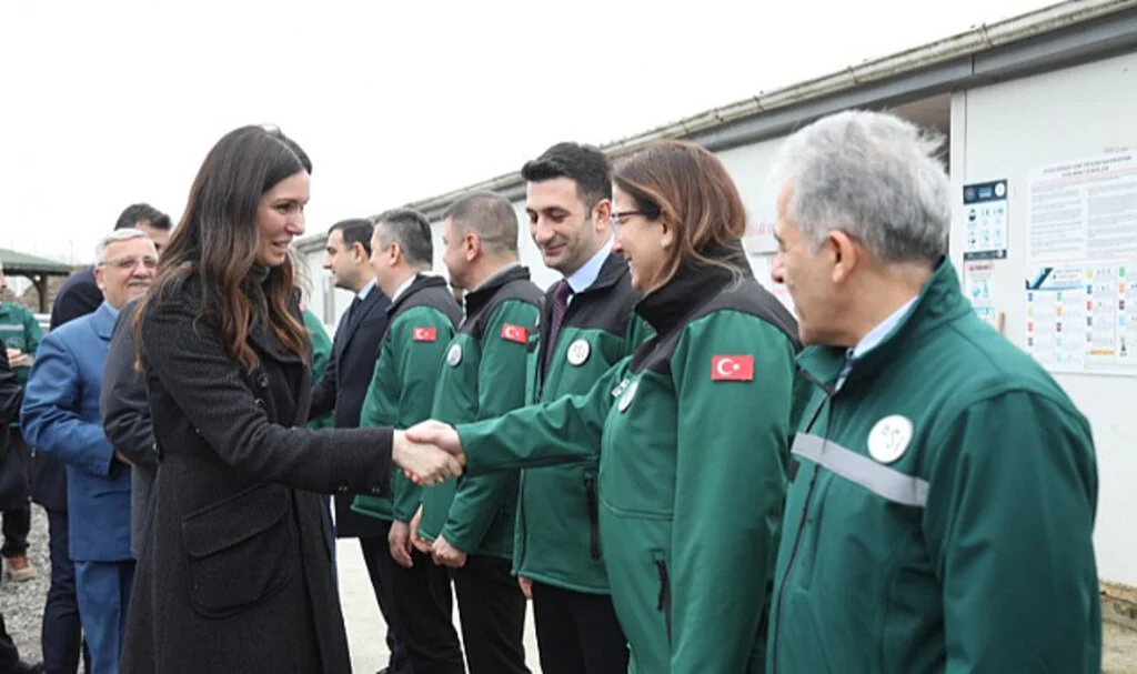 AK Parti Genel Başkan Yardımcısı Karaaslan, baraj inşaatında incelemelerde bulundu: 