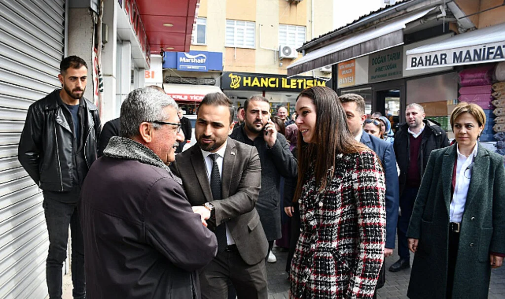 AK Parti'li Çiğdem Karaaslan'dan Vezirköprü'ye ziyaret