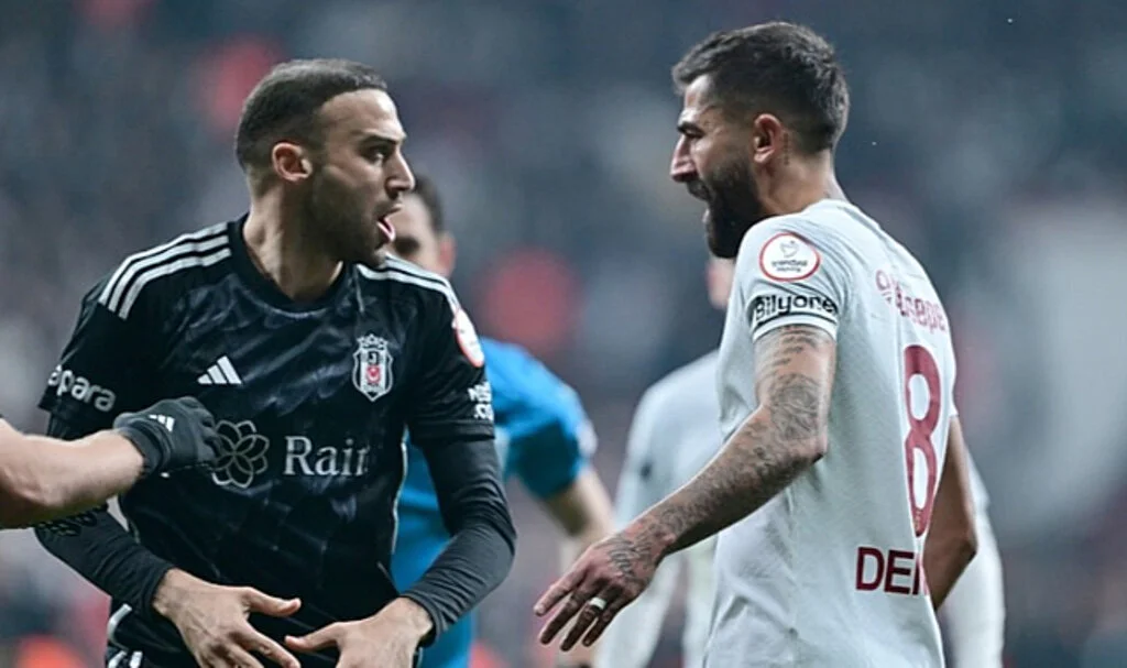 Beşiktaş'ın Yıldızı Cenk Tosun, Eski Formunu Arıyor