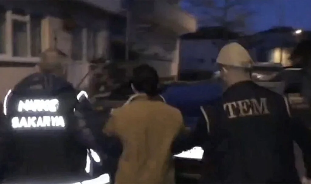 Bozdoğan-11 Operasyonları: DEAŞ'a Yönelik Operasyonda 33 Şüpheli Yakalandı