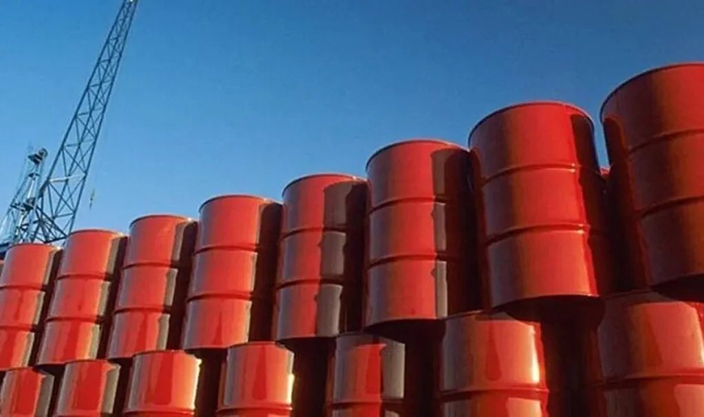 Brent Petrol, Jeopolitik Gelişmelerle 83,66 Dolara Yükseldi!