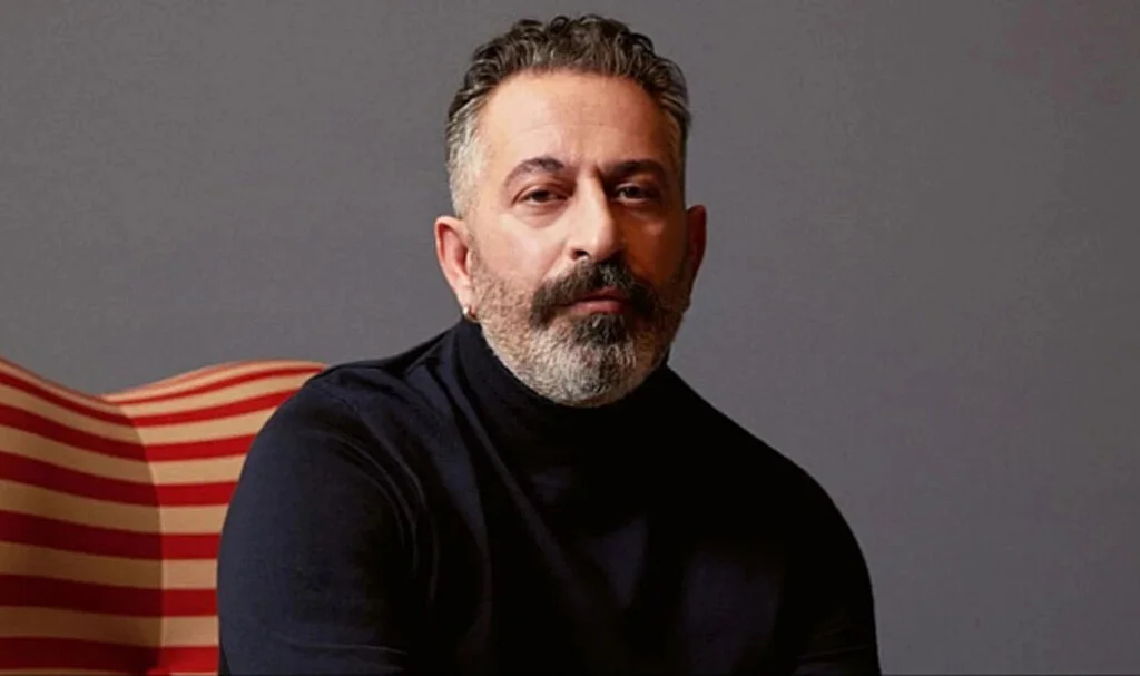 Cem Yılmaz, Ramazan Ayında İçkili Paylaşımıyla Linç Ediliyor!
