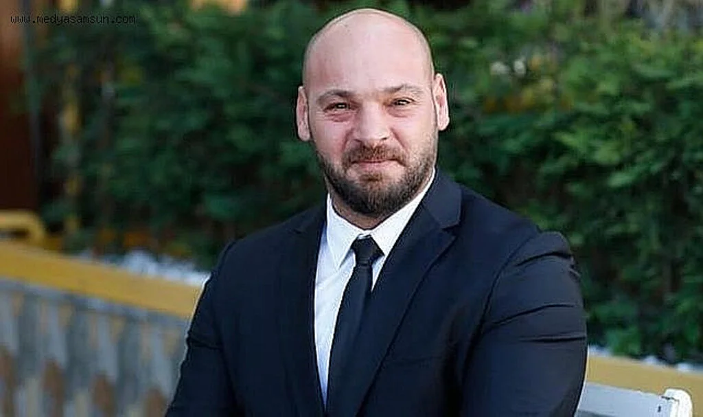 CHP Atakum Belediye Başkan Adayı Serhat Türkel: “Kadınlar ilham kaynaklarımızdır”