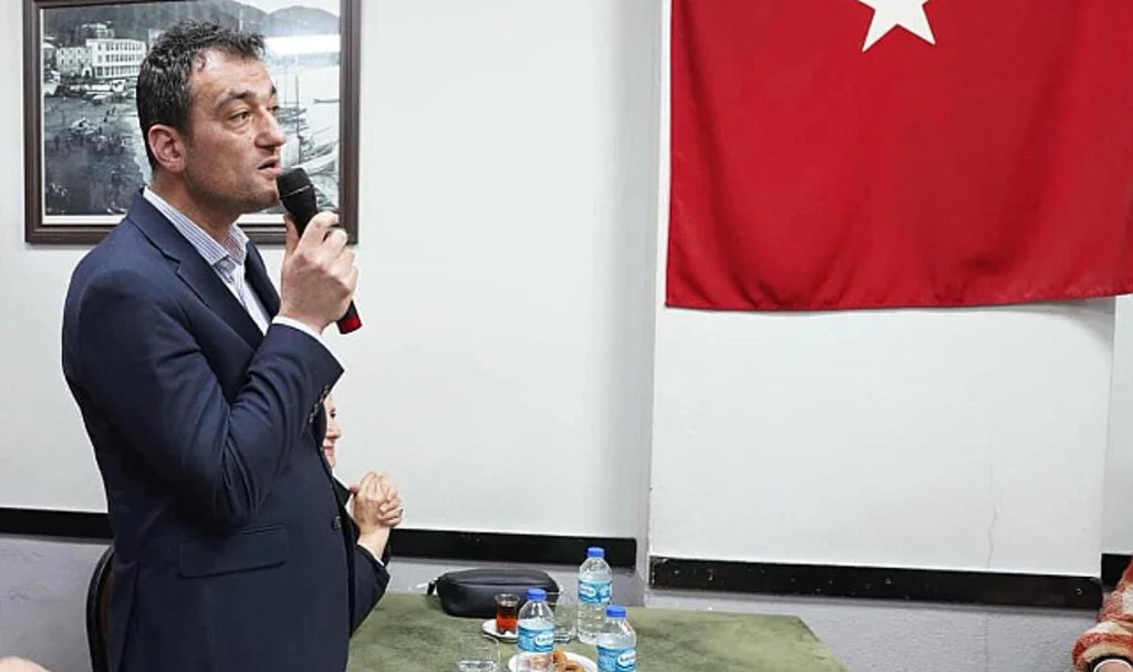 CHP Giresun Belediye Başkan Adayı Fuat Köse: "Şenlikoğlu Onlarca İşçiyle Mahkemelik"