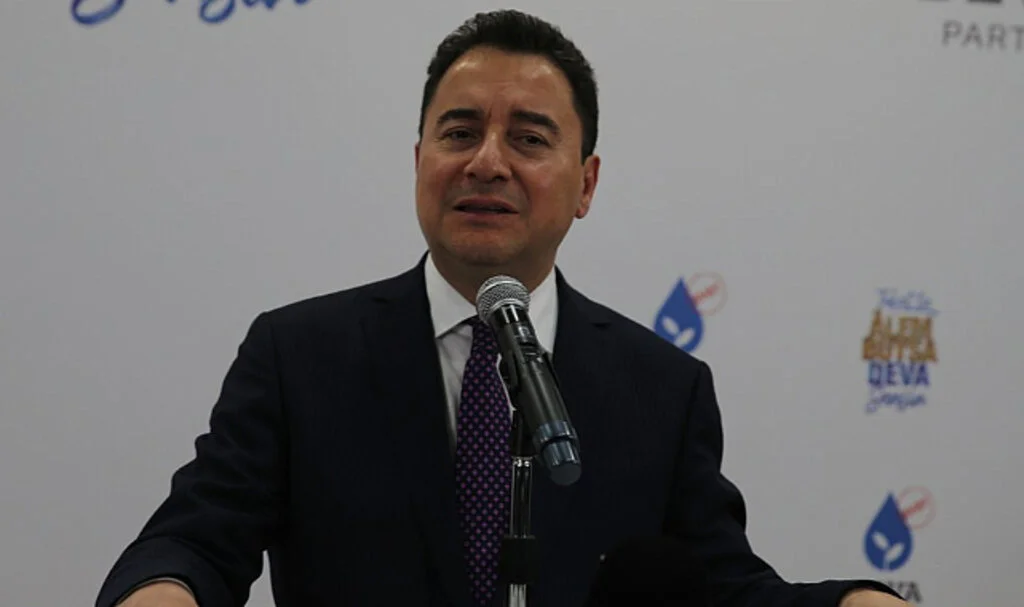 DEVA Partisi Genel Başkanı Ali Babacan: Saldırgan sokak hayvanları sorununu çözeceğiz