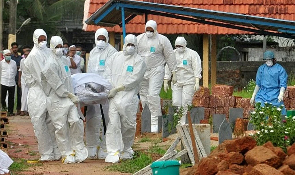 DSÖ Kırmızı Alarm Verdi! Bangladeş'te Hızla Yayılan Nipah Virüsü 2 Can Aldı