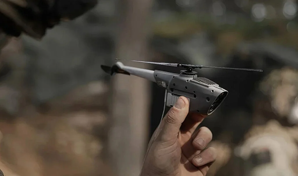 Dünya’nın En Küçük İHA’sı Üretildi: 70 Gram Ağırlığında Black Hornet 4!
