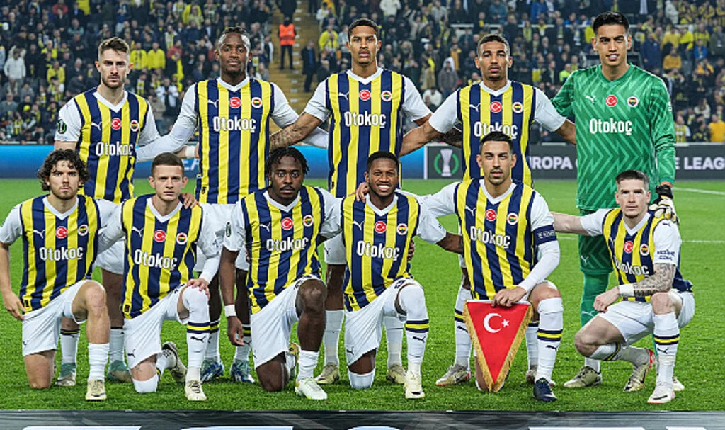 Fenerbahçe, Konferans Ligi'nde çeyrek finale yükseldi