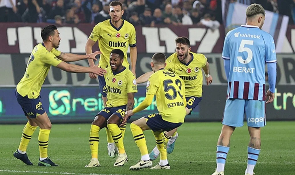 Fenerbahçe, Trabzonspor'u 3-2 mağlup etti