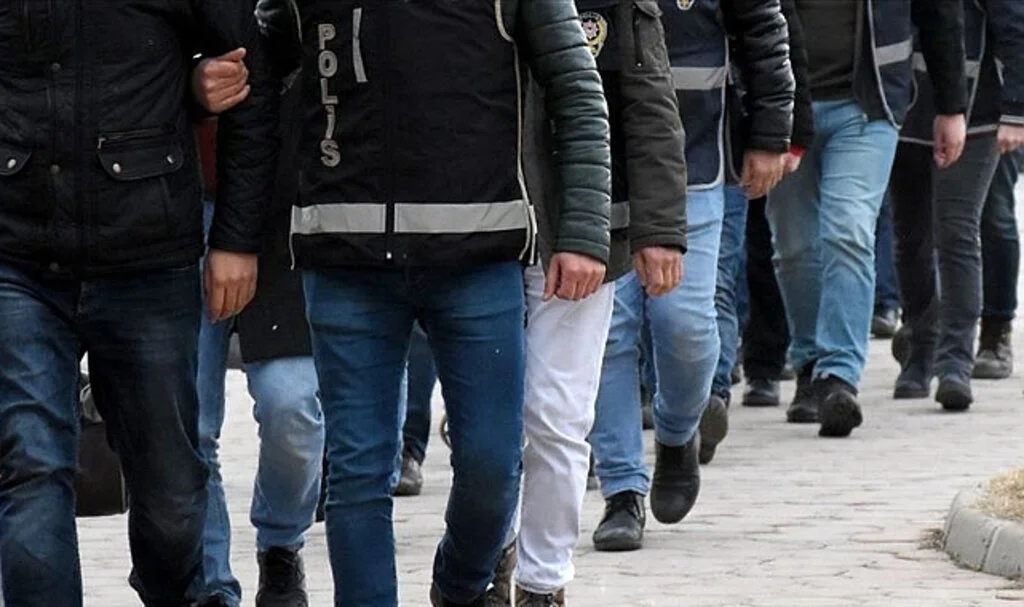 FETÖ Finans Yapılanmasına Yönelik Soruşturmada 12 Gözaltı Kararı