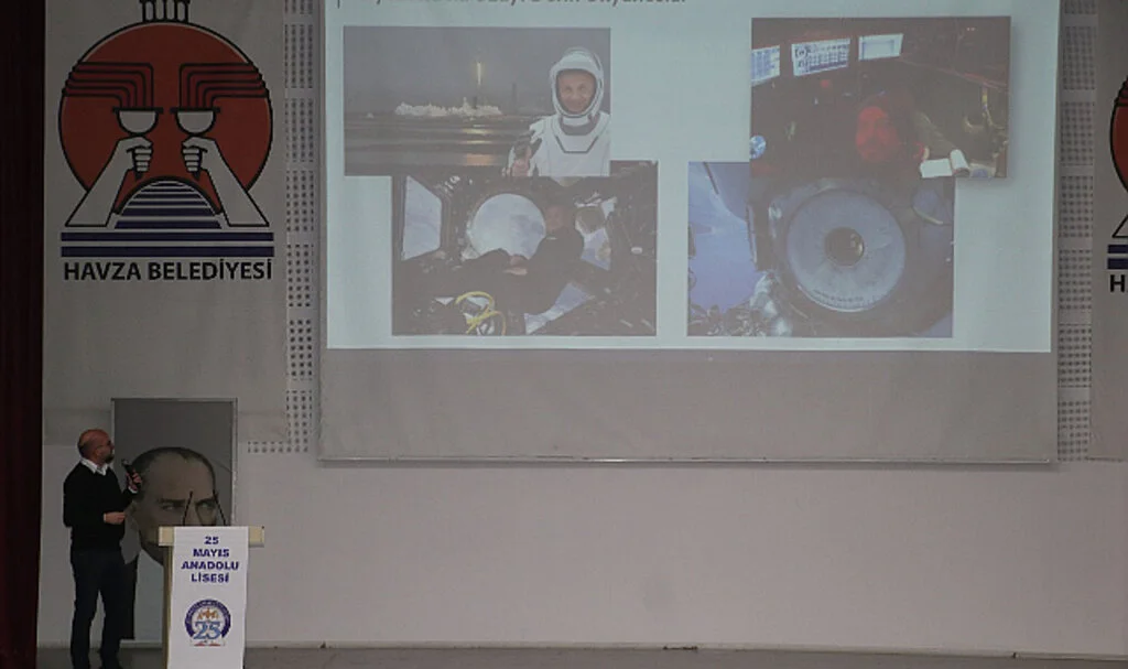 Havza'da TÜBİTAK "Derin Okyanuslar" Üzerine Bilim Söyleşisi