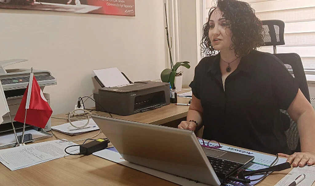 Hürriyet Sağlık Sendikası İl Başkanı Nermin Aydın'ın Kadınlar Günü mesajı