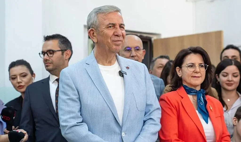 Mansur Yavaş'ın Oy Kullandığı Sandıkta Seçim Sonucu Belli Oldu