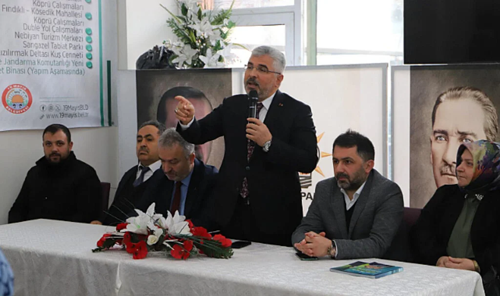 Milletvekili Aksu'dan, 19 Mayıs ilçesinde seçim koordinasyon merkezine ziyaret