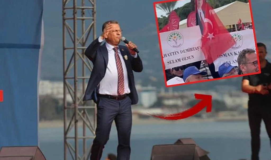 Özgür Özel'in katıldığı mitingde DEM Parti pankartları tartışması: 'Hukuk girişimleri başlatılmıştır'