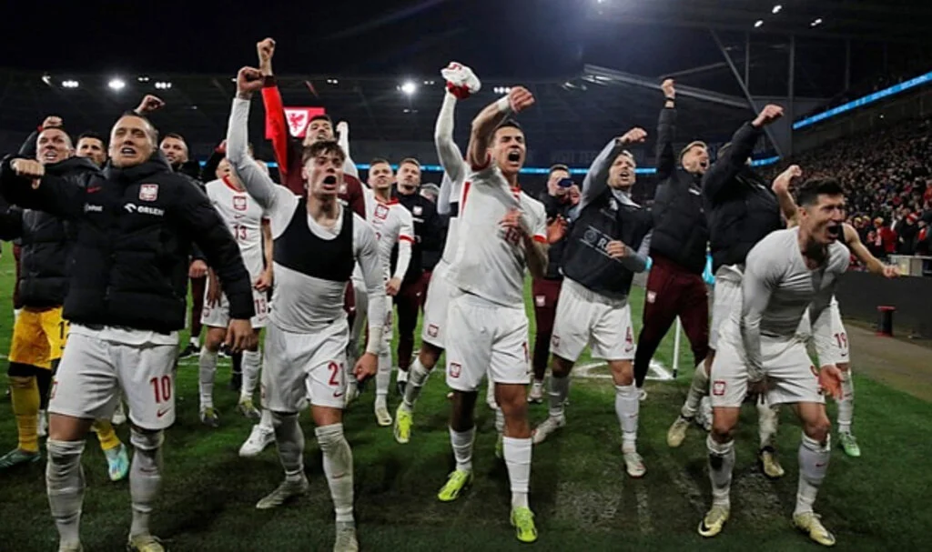 Polonya ve Ukrayna, EURO 2024 Biletini Kaparak Finale Yükseldi