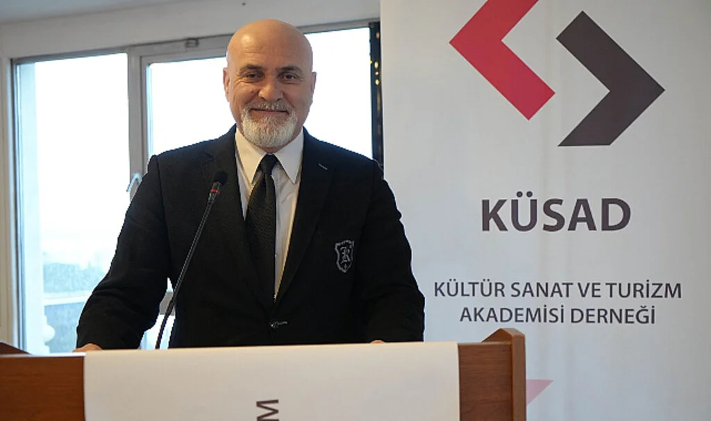 Prof. Dr. Eker: Kültür Savaşları Çağındayız