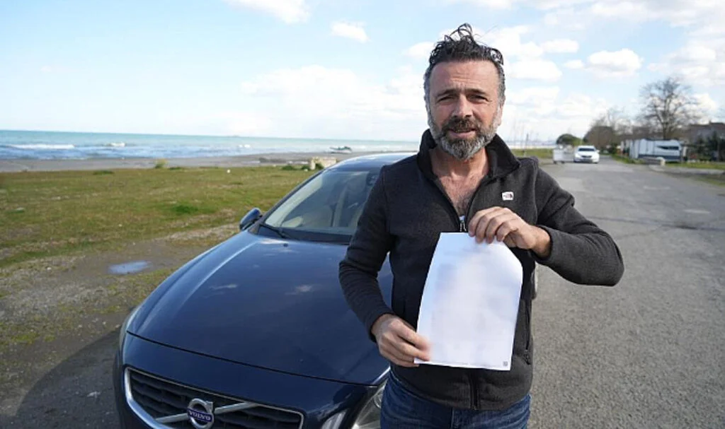 Samsun'da Dolandırıcılık Olayı: 4 Bin TL'lik Ayna Siparişi Verdi, Ürünü Alamadı