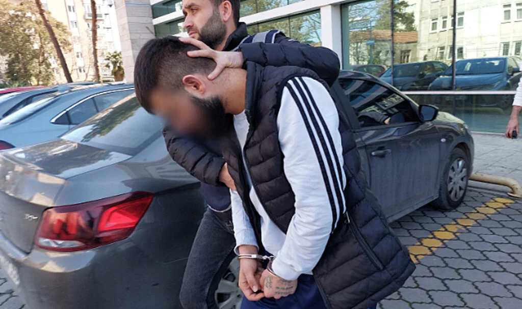 Samsun'da hasmına tüfekle ateş açıp, kazara 3 çocuğu yaralayan şahıs tutuklandı