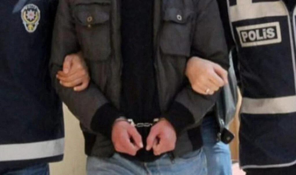 Samsun'da İnternet Üzerinden Araç Kiralama Dolandırıcılığına Hapis Cezası