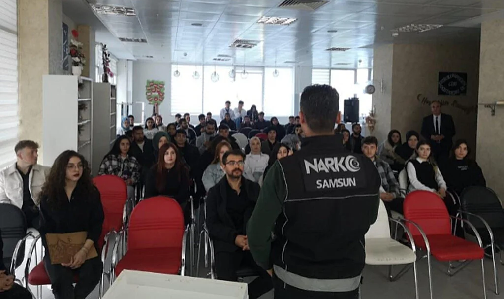 Samsun Emniyeti, Toplumda Farkındalık Oluşturuyor