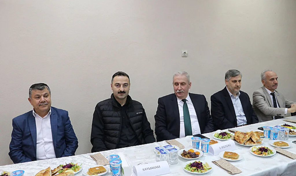Samsun Havza Kaymakamı, Aile Danışma Merkezi Sakinleriyle İftar Sofrasında Buluştu