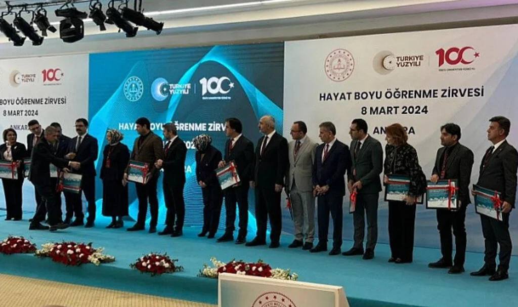 Samsun projeleriyle Milli Eğitim Bakanlığı'nın iyi uygulama örnekleri arasında yer buldu