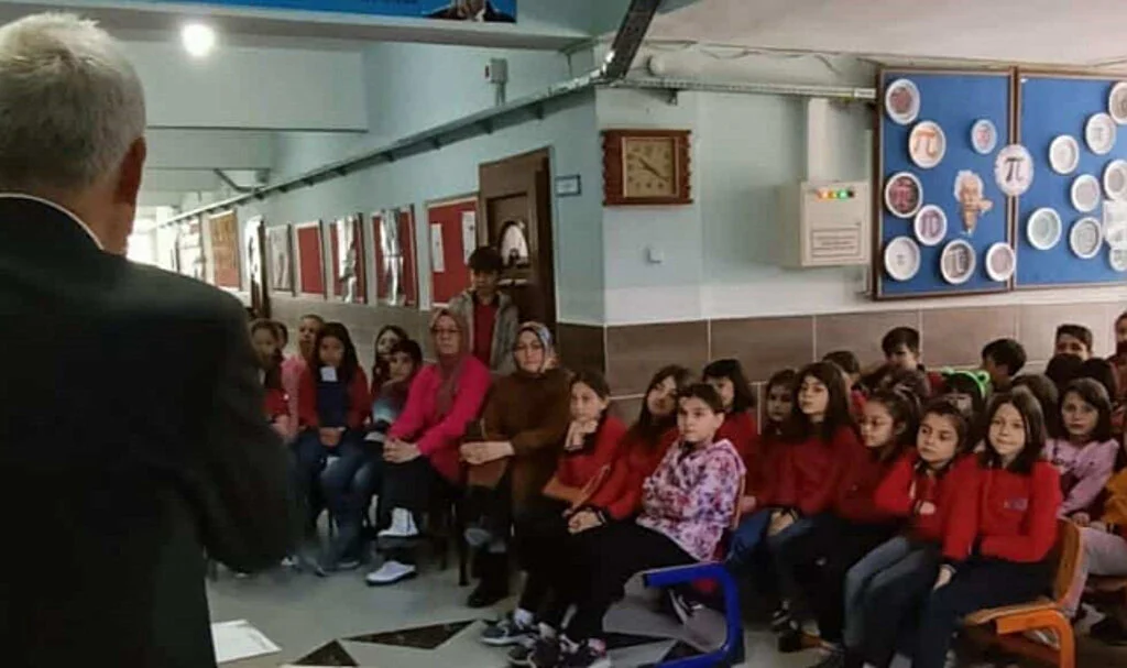 Samsun'un Havza 100. Yıl İlkokulu'nda Öğrencilerle Yazar Buluşması