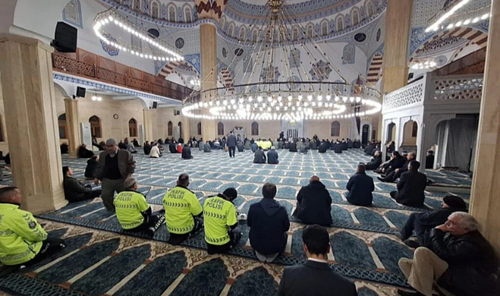 Şehit polis memuru Orhan Mutlu için mevlit okutuldu