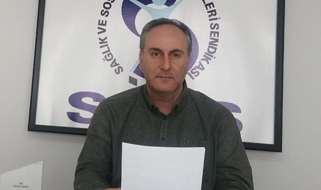 SES Samsun Şube Başkanı Şuayip Zobalı: "Sağlıkçılar  tercihe zorlanıyor"
