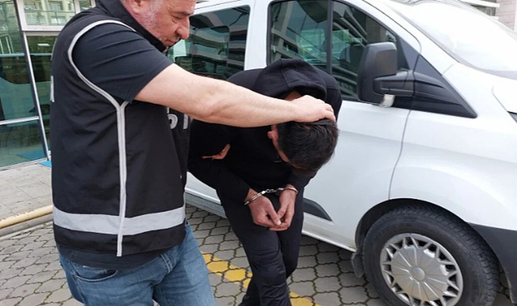 Silah ve Mermi Kaçakçılığı Operasyonu: 1 Tutuklama!