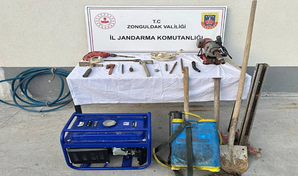 Zonguldak'ta kaçak kazı yapan 2 zanlı gözaltına alındı