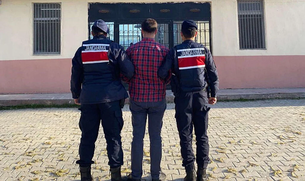 23 yıl 6 ay hapis cezası ile aranan şahıs yakalandı