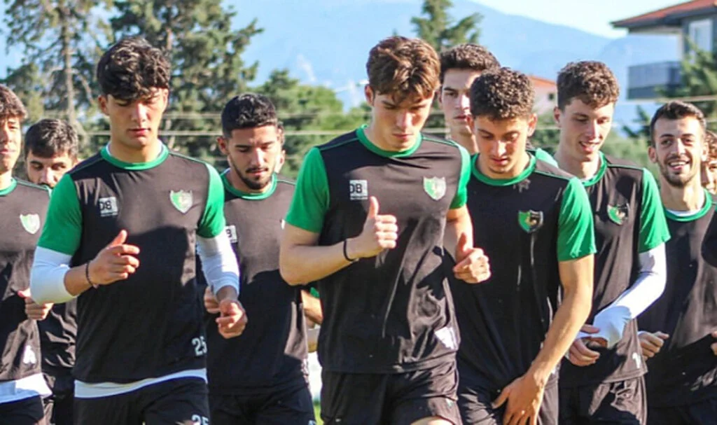 5 oyuncu kulübe ihtar çekti: TFF'ye başvuru yaptılar