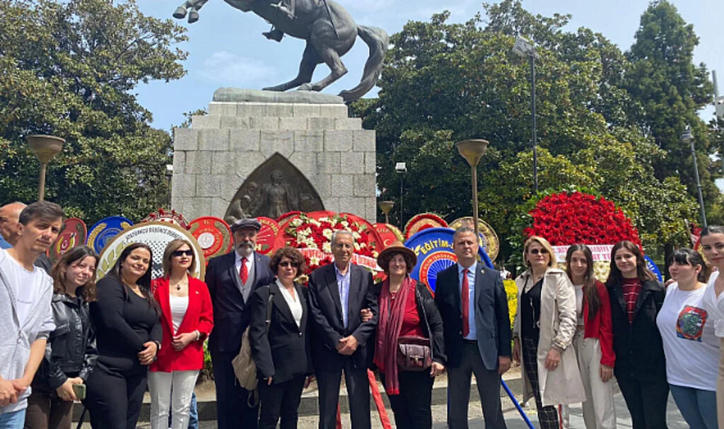 ADD Samsun Şubesi: 'Cumhuriyet'in yılmaz bekçileriyiz'