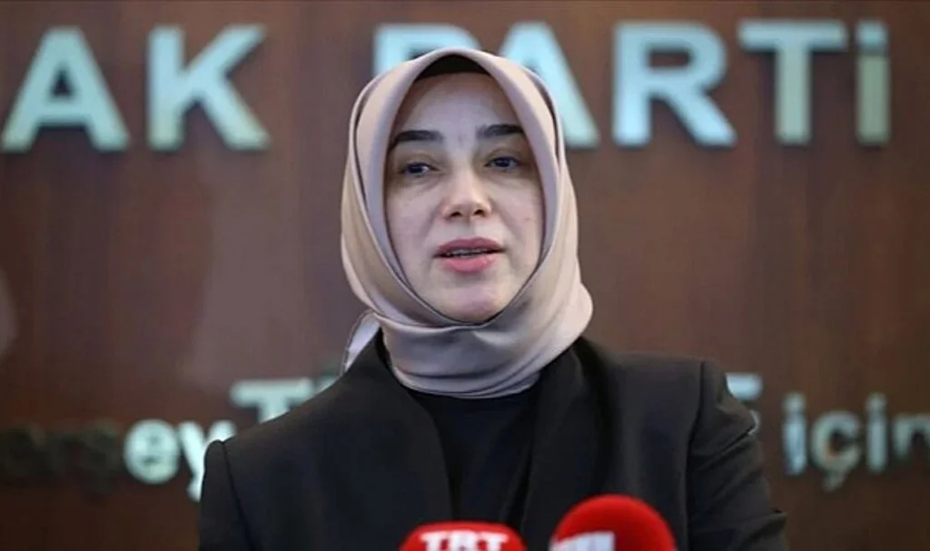 AK Parti'de Özlem Zengin iddiaları: Görevden alındı mı?