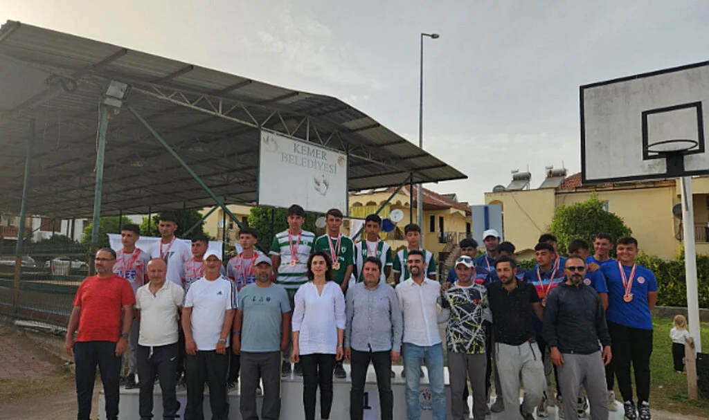 Alaçamspor Bocce Takımı 3 Dalda Türkiye Şampiyonu
