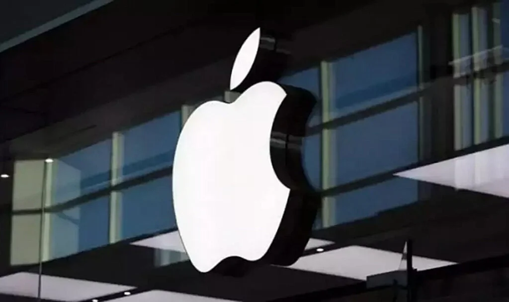 Apple, 600’den fazla çalışanının işine son verdi 